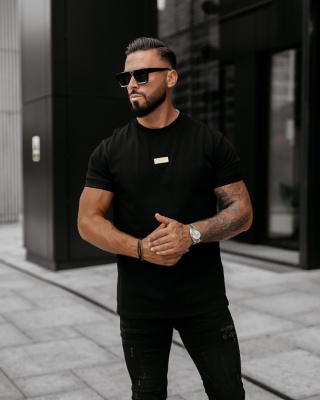 T- SHIRT GOLDEN CZARNY